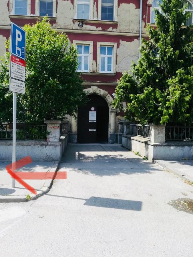 Apartman Luxusny 118m2 S Krbom V Centre Nitry *